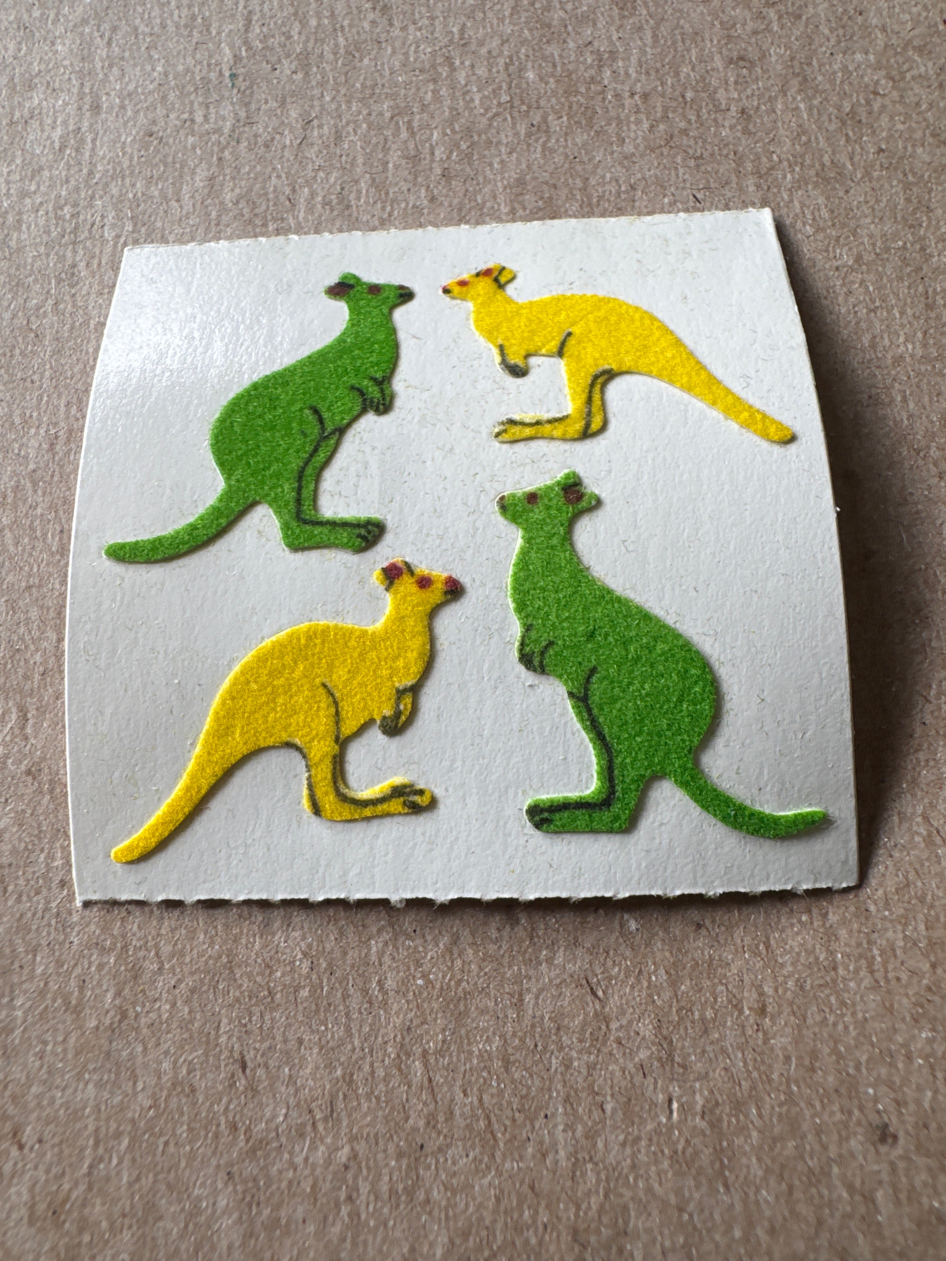 Fuzzy Kangaroo (Great 7 Vintage)