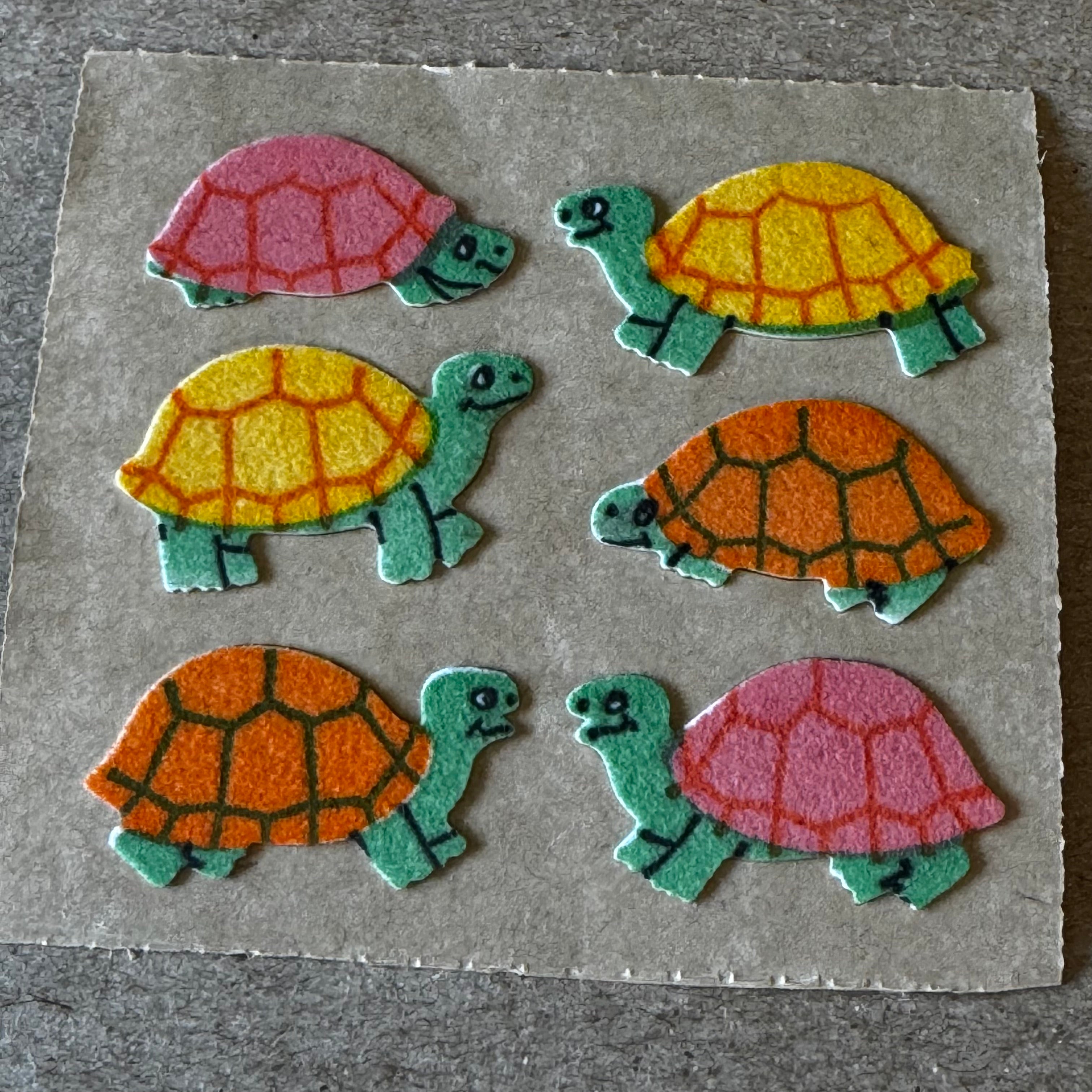 Fuzzy Square Mod: Turtles