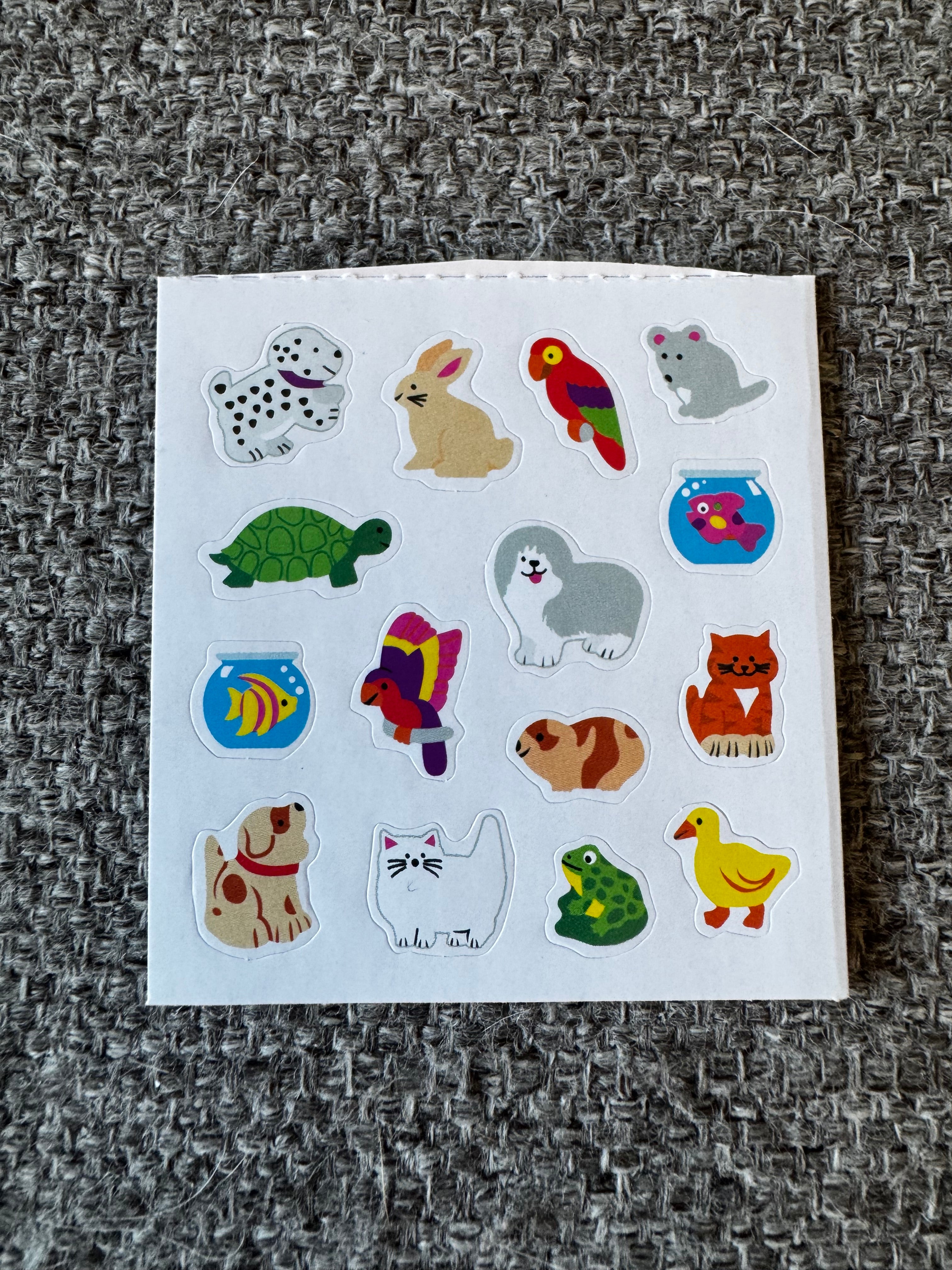 Paper Mod: Pets (SANDYLION)