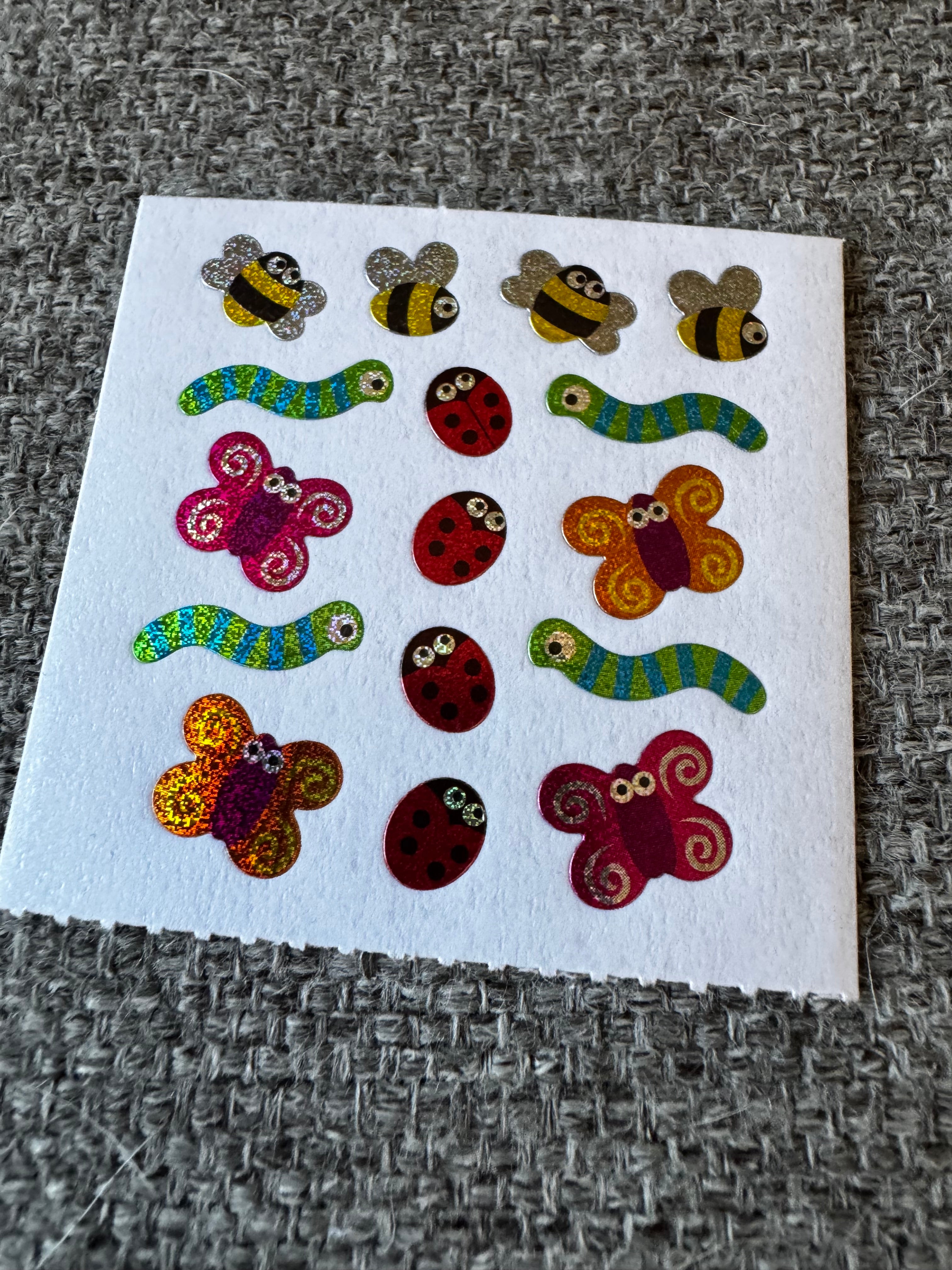 Prismatic Mod: Mini Insects (SANDYLION)