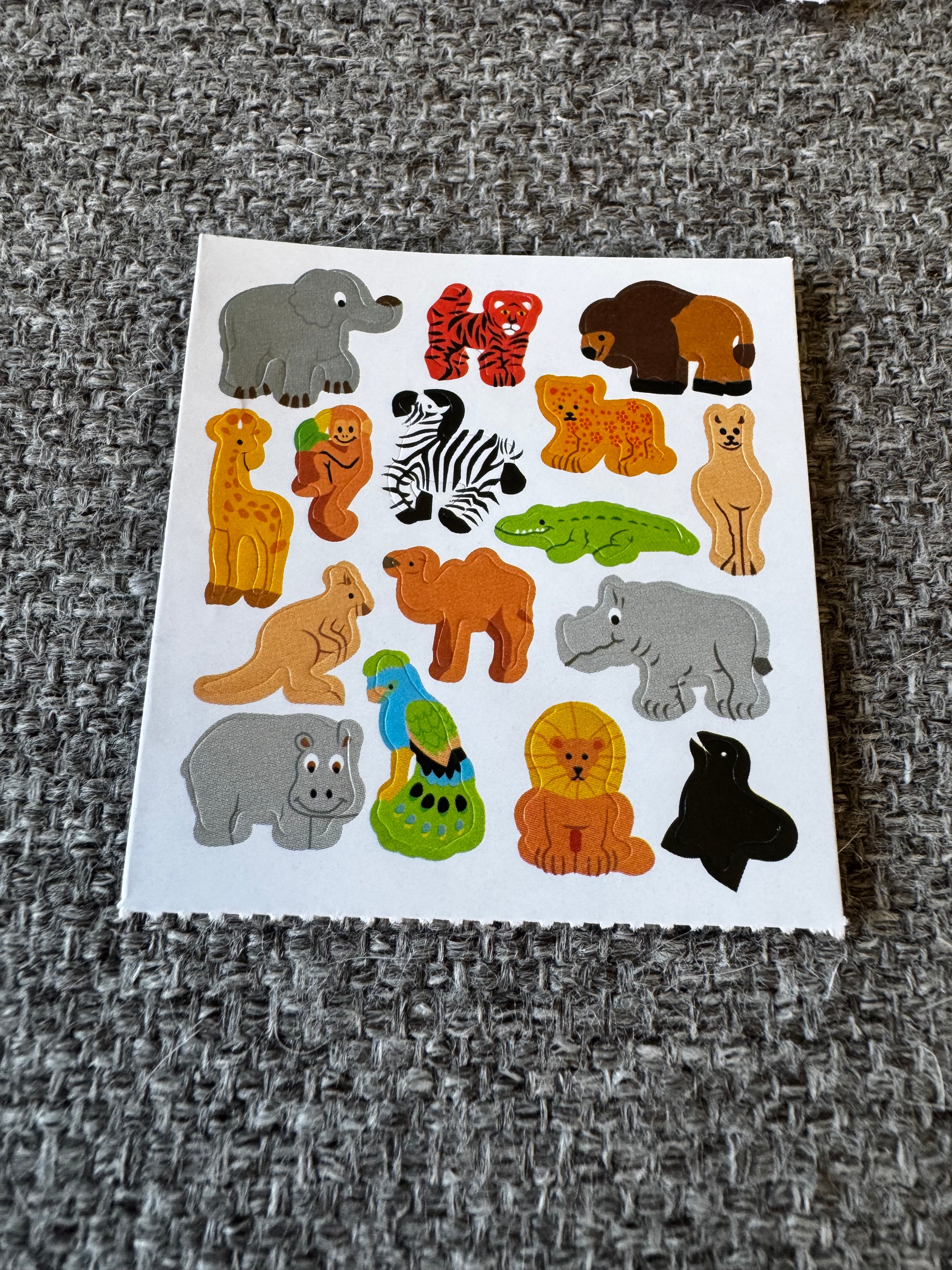 Paper Mod: Zoo Animals (SANDYLION)