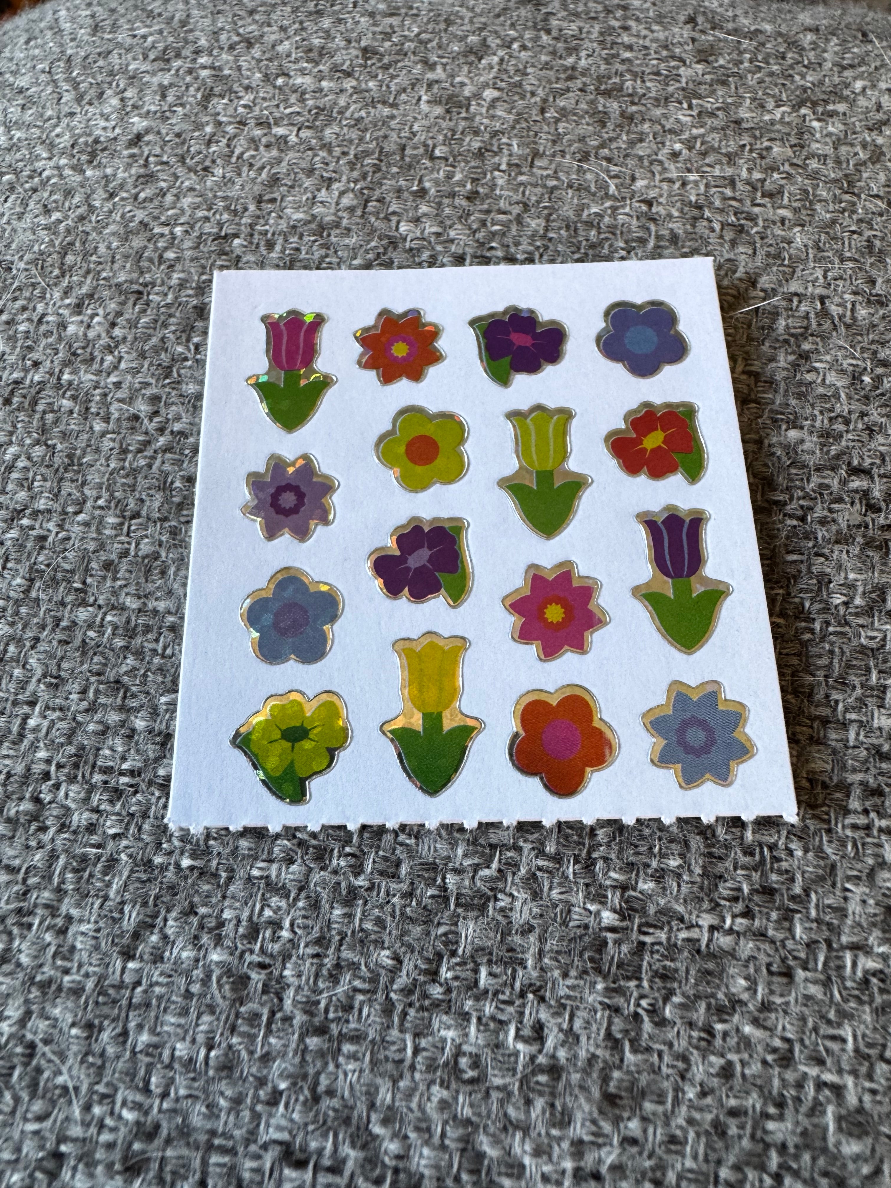 Prismatic Mod: Flowers (SANDYLION)